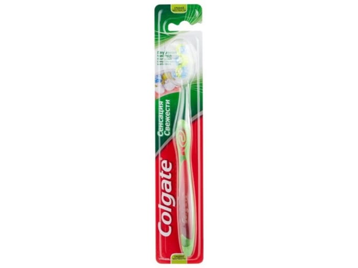 Зубная щетка "Colgate" Сенсация свежести, средней жесткости Зубная щетка "Colgate" Сенсация свежести, средней жесткости